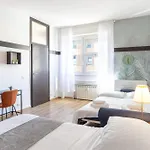 Duomo 5 Min Walk - 2 Bedrooms With Netflix, Wifi Apartament Mediolan