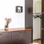 Duomo 5 Min Walk - 2 Bedrooms With Netflix, Wifi Apartament Mediolan