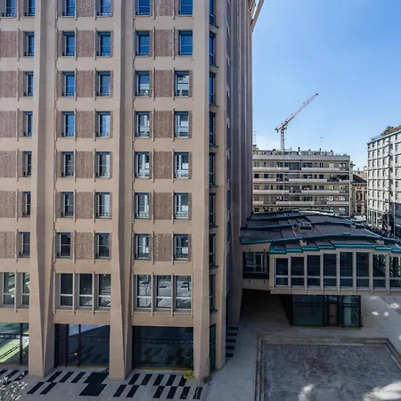 Apartament Duomo 5 Min Walk - 2 Bedrooms With Netflix, Wifi Mediolan