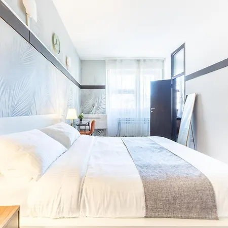 Apartman Torre Velasca - Duomo 5 Min Walk - 2 Bedrooms With 2 Bathrooms