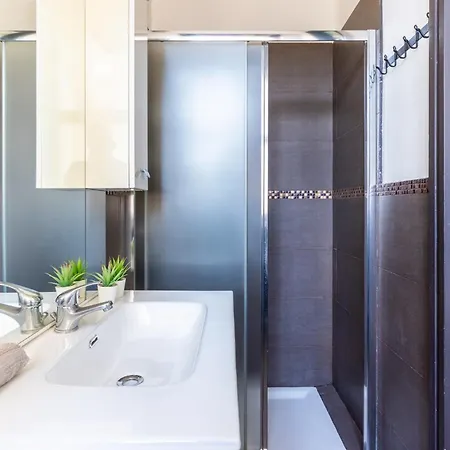 Apartman Torre Velasca - Duomo 5 Min Walk - 2 Bedrooms With 2 Bathrooms *